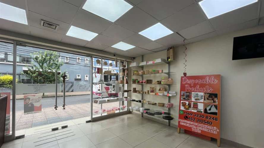 LOCAL COMERCIAL Edificio Newen