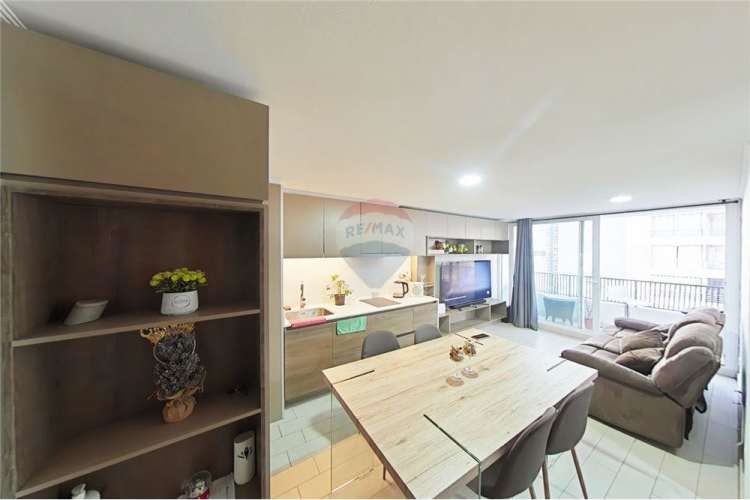 Frente al metro ñuñoa edificio imagina