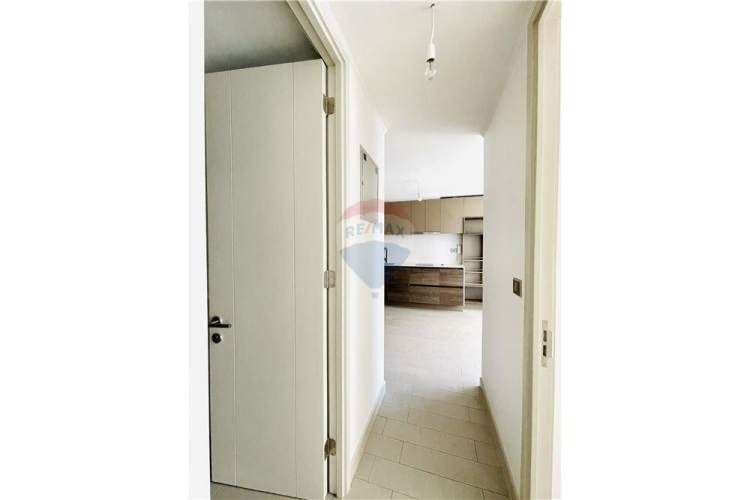 Frente al metro ñuñoa edificio imagina