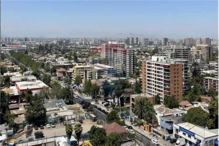Frente al metro ñuñoa edificio imagina