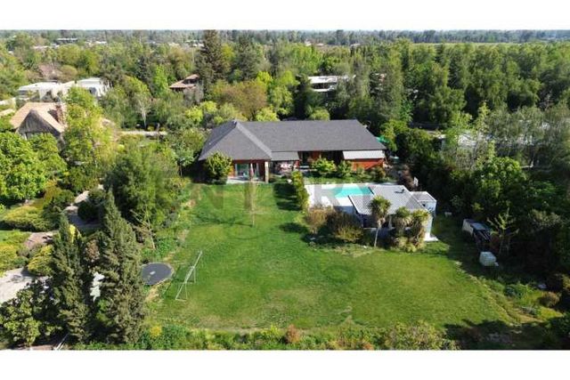 Casa en venta, 5D, Las Brisas de Chicureo