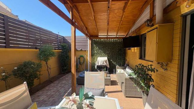 OPORTUNIDAD COMODA CASA DE 3D,2B, OFICINA, QUILICURA