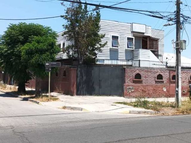 CASA PARQUE BICENTENARIO