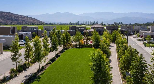 ARRIENDO CASA EN CONDOMINIO 3HAB 3BA COLINA