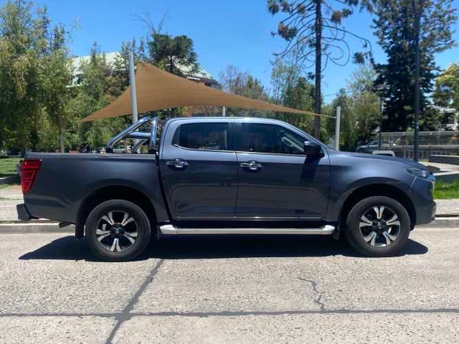 Mazda bt 50 2022 automática