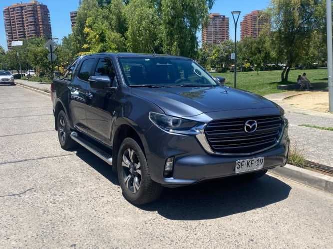 Mazda bt 50 2022 automática