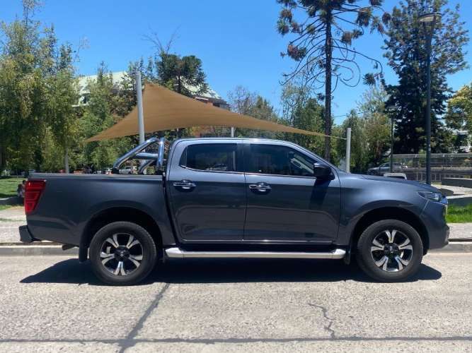 Mazda bt 50 2022 automática