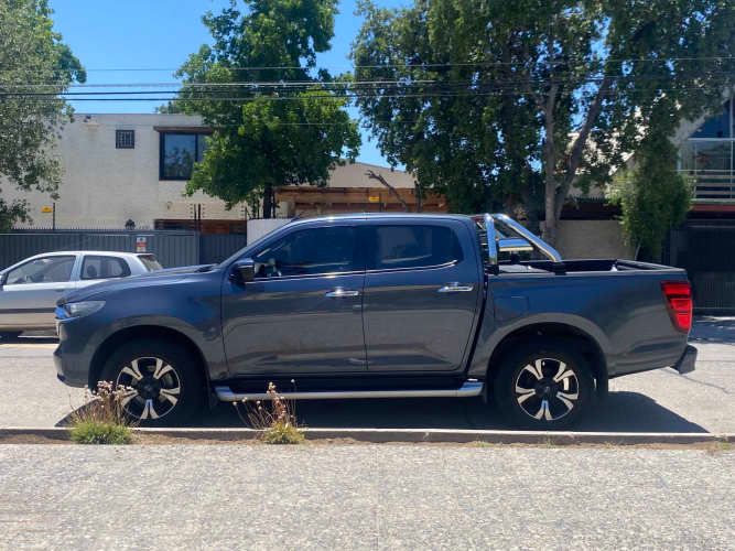 Mazda bt 50 2022 automática