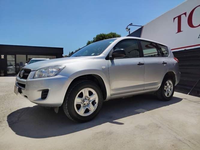 TOYOTA RAV4 año 2012 motor 2.4 Bencinero