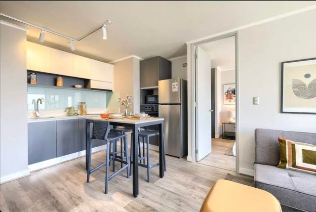 ARRIENDO 2D 2B AVENIDA QUILIN CERCA DE METRO