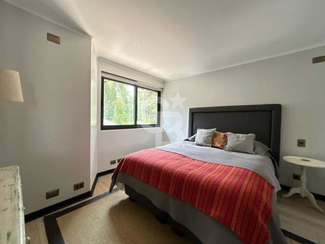 Maravillosa casa amoblada- Jardín La Dehesa