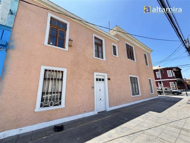 LOCAL COMERCIAL CASONA BULNES