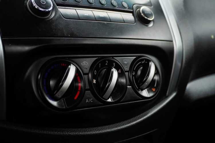 NISSAN NAVARA SE DCAB 4X4 MT 2.3. 2022.