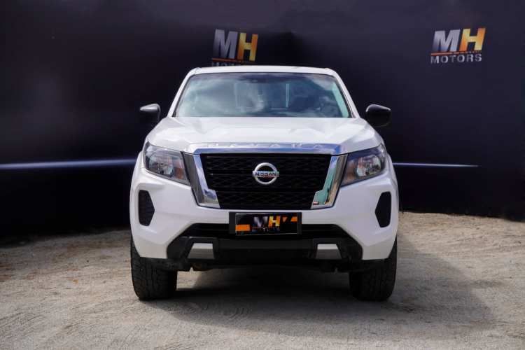 NISSAN NAVARA SE DCAB 4X4 MT 2.3. 2022.