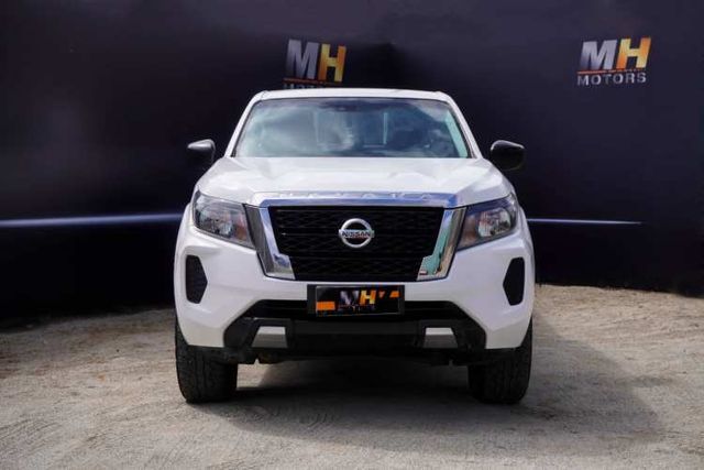 NISSAN NAVARA SE DCAB 4X4 MT 2.3. 2022.