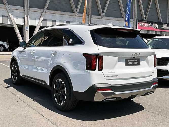 KIA SORENTO 2025
