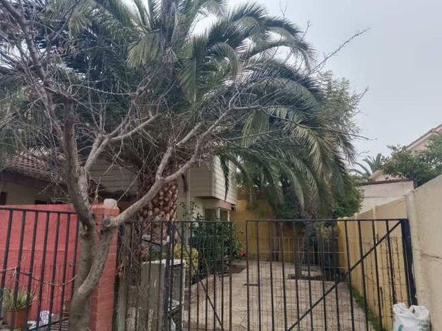 Propiedad a la venta en Pasaje Los Espinos, Larapinta.