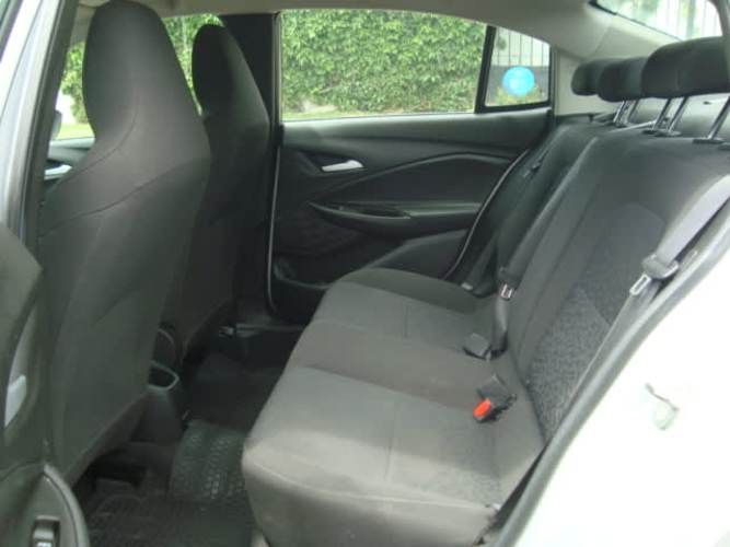 CHEVROLET ONIX 1.0T AÑO 2020 FULL EQUIPO