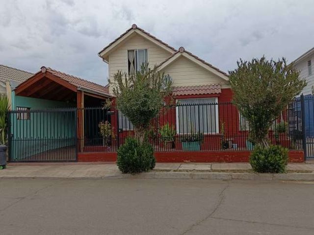 ROPIEDAD EN CALLE EL MACAL, TERCERA ETAPA, LARAPINTA.