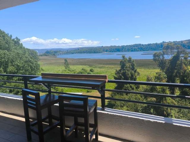 Precioso departamento vista rio Cruces