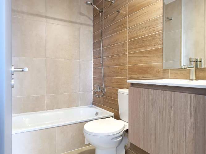 Guillermo Mann [3632-4]