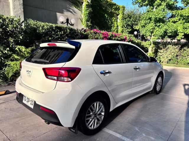 Kia Rio 5 1.4 Auto EX Full 2024