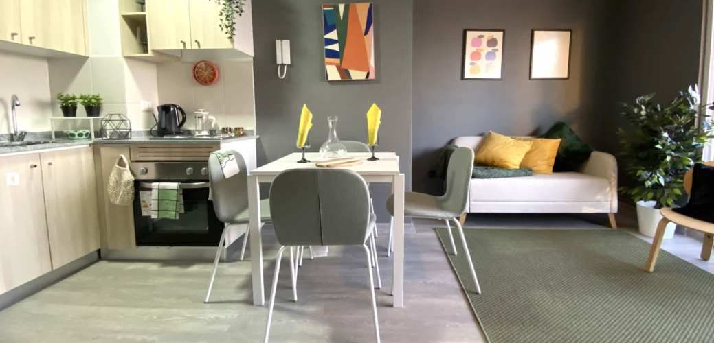 LANZAMIENTO  EDIFICIO MODERNO EN EL CORAZÓN DE STGO