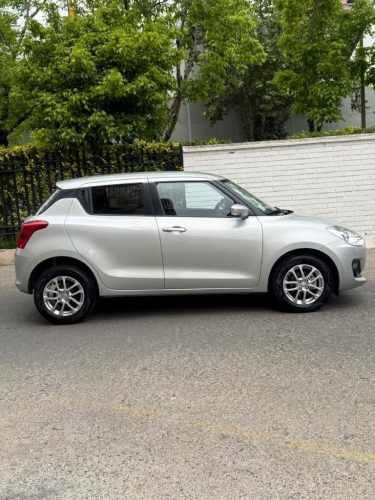 Vendo Suzuki Swift, por viaje, impecable, año 2022