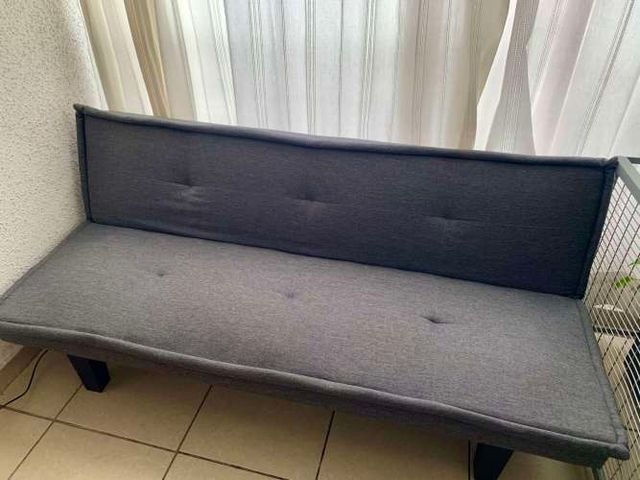 Futón sofa cama gris