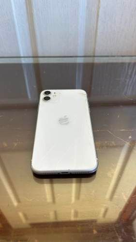 iPhone 11 usado