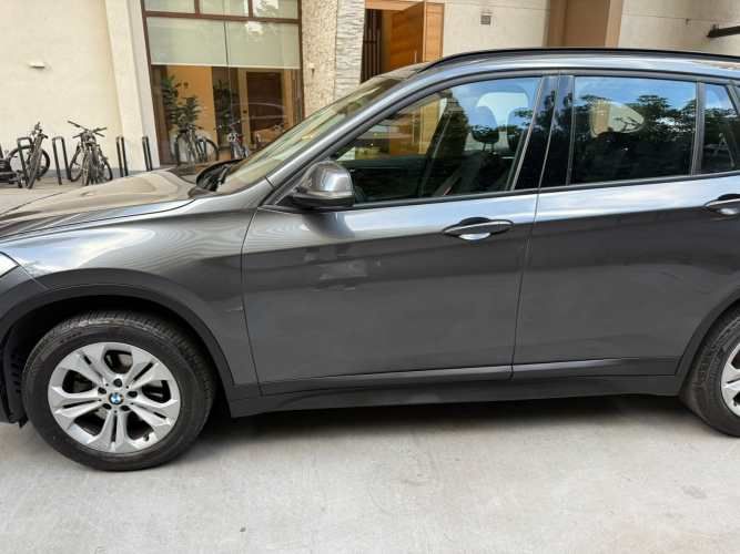 BMW X1 sDrive18i 