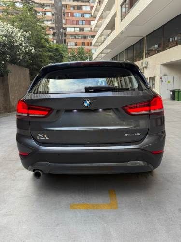 BMW X1 sDrive18i 