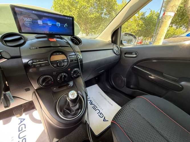 MAZDA 2 V 1.5 SPORT MT 2015