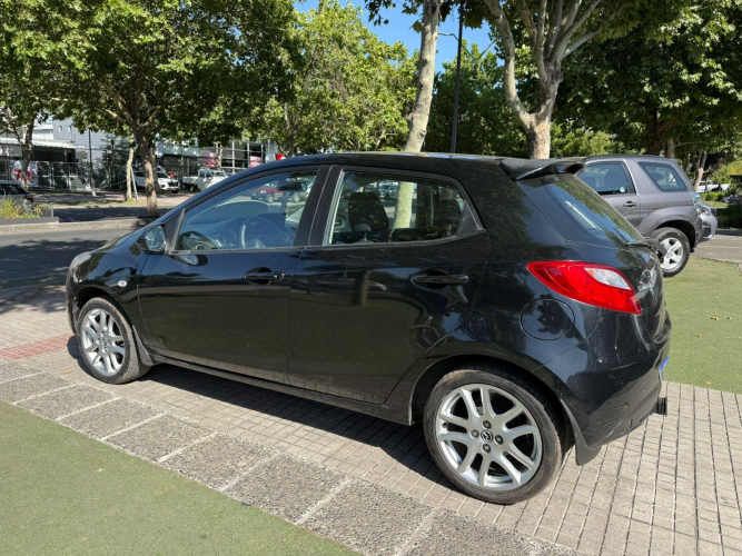 MAZDA 2 V 1.5 SPORT MT 2015