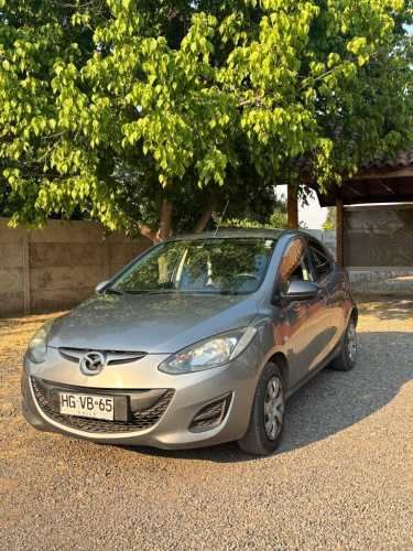 Vendo Mazda 2