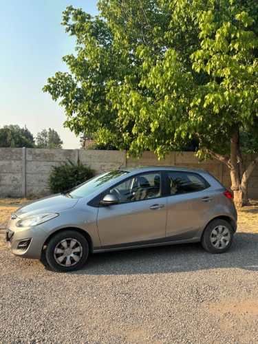 Vendo Mazda 2