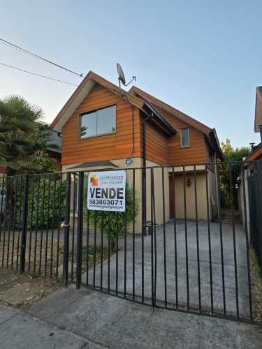 CASA AISLADA  EN SANTA MARÍA 4..