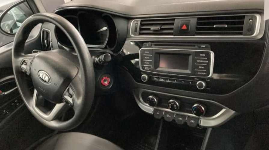 Kia rio 5 full equipo