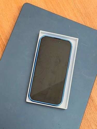 iPhone 15 nuevo sin uso