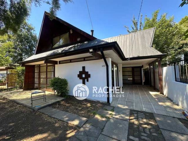 CASA HABITACIONAL EN ARRIENDO - IMPECABLE ESTADO