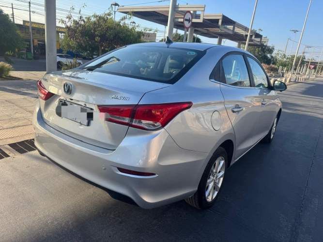 CHANGAN ALSVIN AUTOMÁTICO 1.5 AÑO 2022