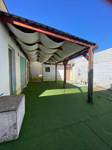 Casa Comercial en Quillota, ¡Ideal ubicación!