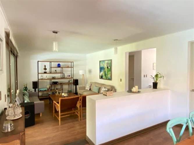 CASA LAGUNA PIEDRA ROJA