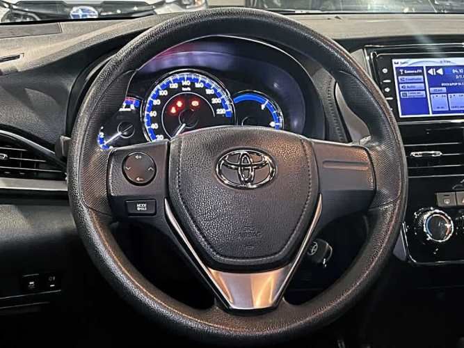 TOYOTA YARIS 2023