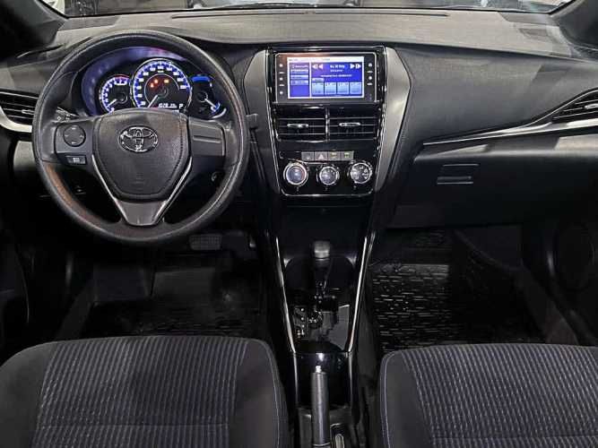 TOYOTA YARIS 2023