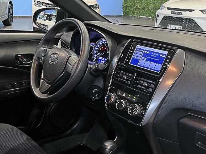 TOYOTA YARIS 2023