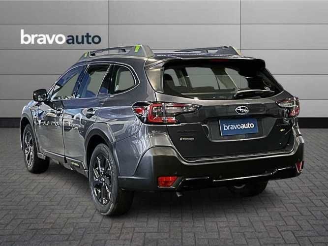 SUBARU OUTBACK 2023