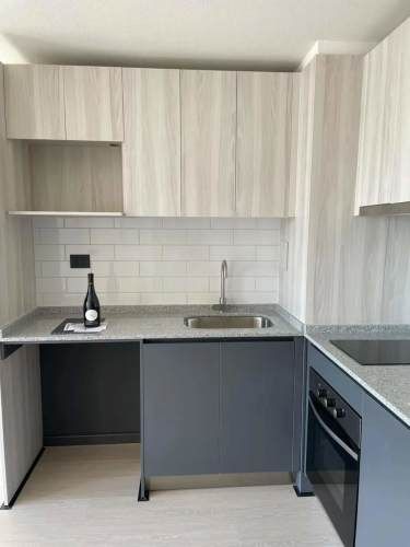 COMO NUEVO METRO VICUÑA MACKENNA