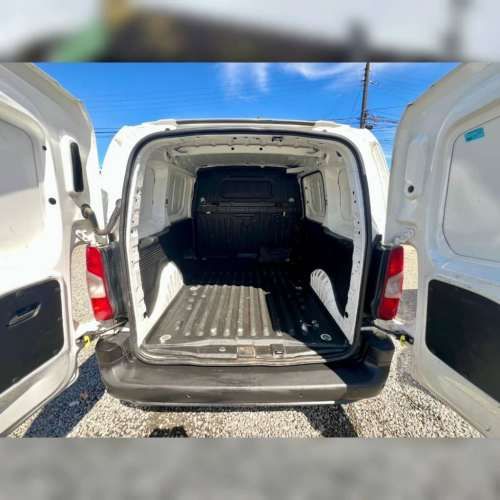 Peugeot Partner 2021.