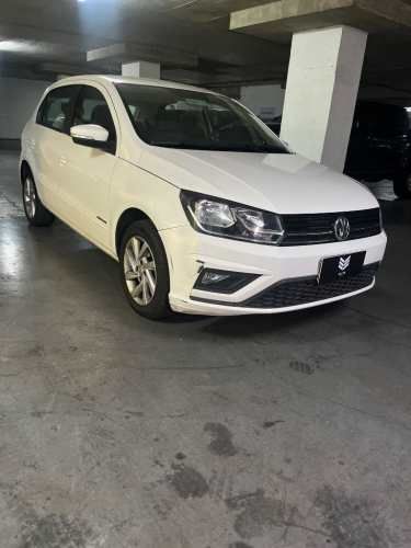 Volkswagen Gol 1.6 Highline año 2021